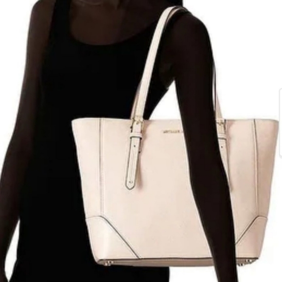 Michael Kors soft pink LG soft leather tote - Picture 3 of 7